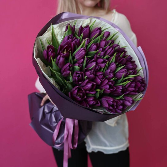 Монобукет №175 из 51 фиолетового тюльпана Фото 2