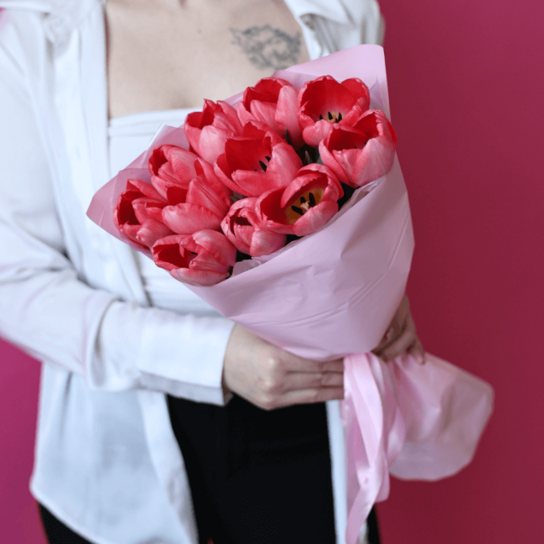 Монобукет №190 из 11 розовых тюльпанов Фото 3