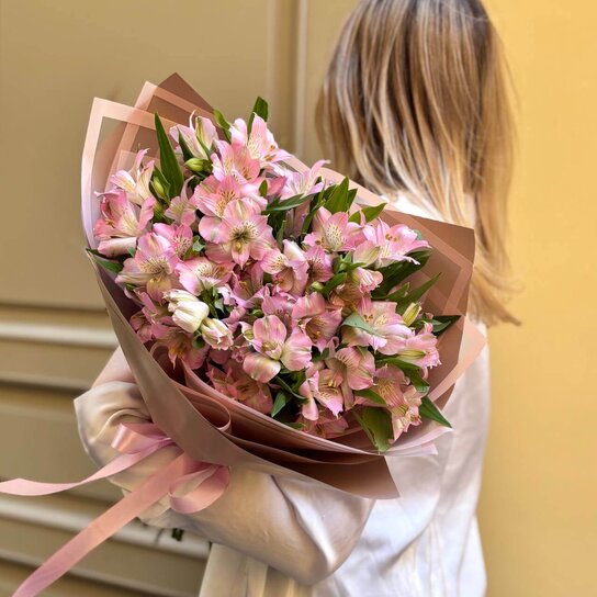 Монобукет №213 из 9 альстромерий Фото 2