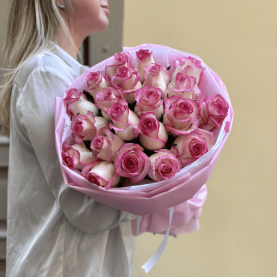 Монобукет №228 из 1 розовой розы Джумилия Фото 4