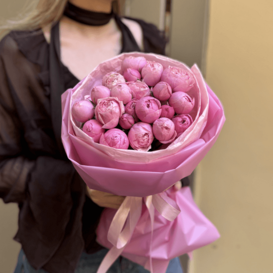 Монобукет №232 из кустовых роз Сильва Пинк 7шт