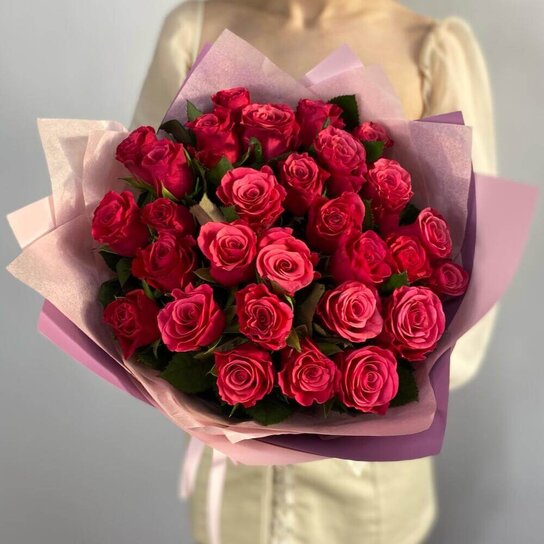 Монобукет №243 из 29 малиновой розы Фото 2