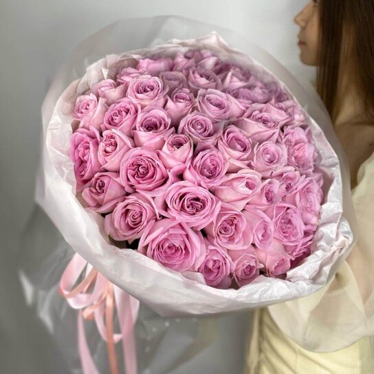 Монобукет №247 51 нежно-розовая Роза в упаковке Фото 2