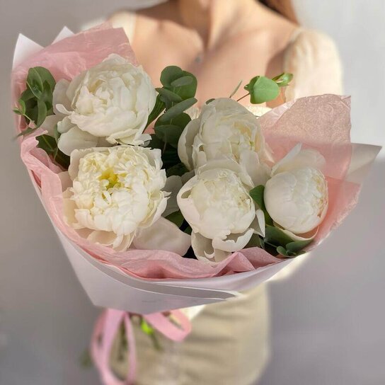 Монобукет №255 Белоснежные ароматные пионы Фото 3