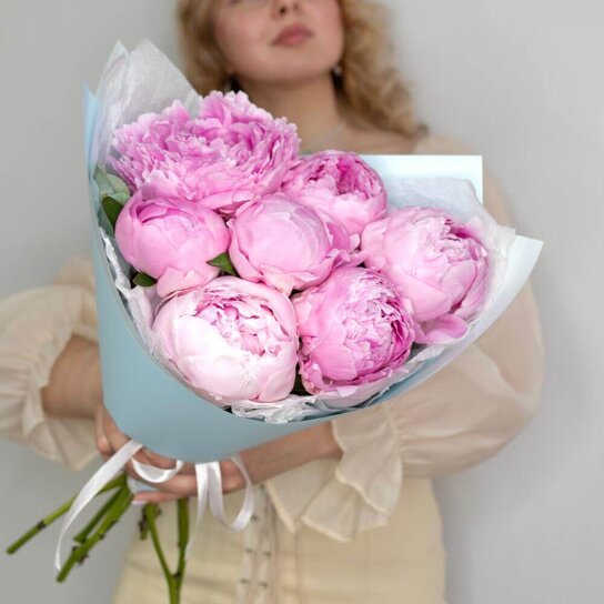 Монобукет №258 Пионы Sarah Bernhardt в букете Фото 3