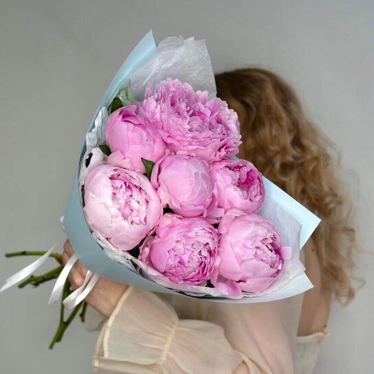 Монобукет №258 Пионы Sarah Bernhardt в букете Фото 4