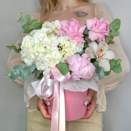 Композиция №169 Нежные цветы в коробке Фото 2