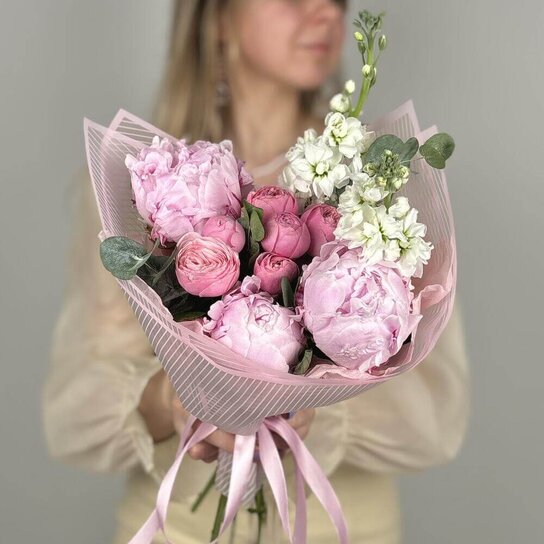 Авторский букет №278 Пионы и Пионовидная Роза Фото 4