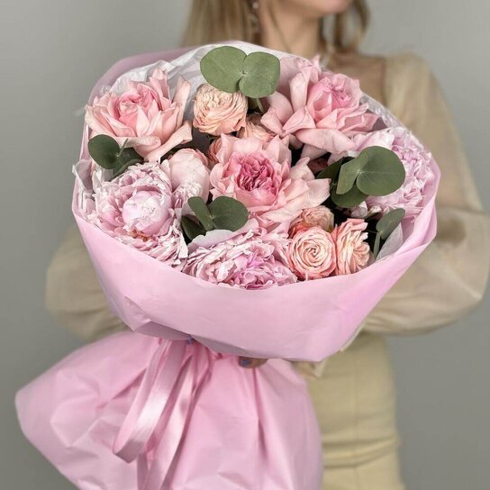 Авторский букет №280 пионы и розы Фото 2