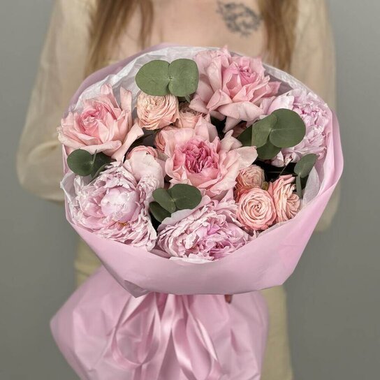 Авторский букет №280 пионы и розы Фото 4